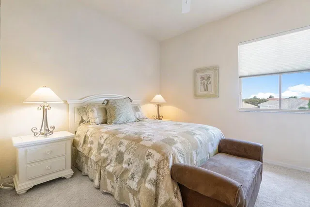 Residence photo 31