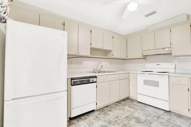  Residence photo 10