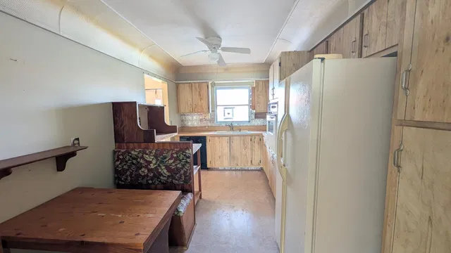  Unit 88 photo 5