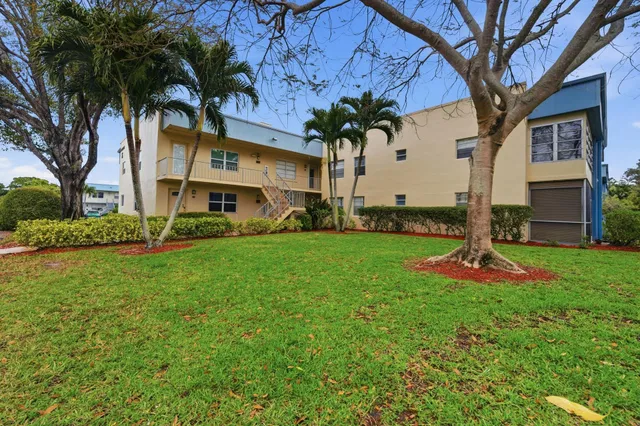 Residence photo 3