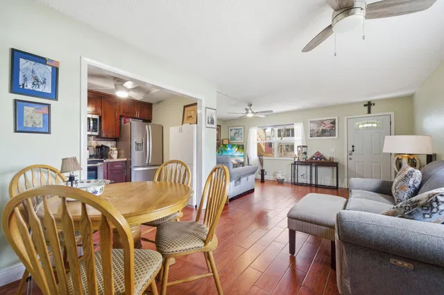 Residence photo 11