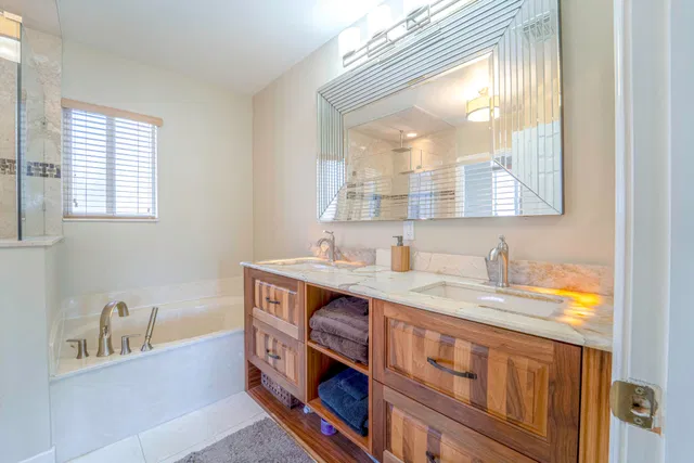 Residence photo 14