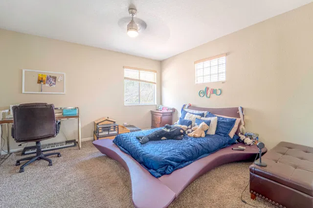 Residence photo 21