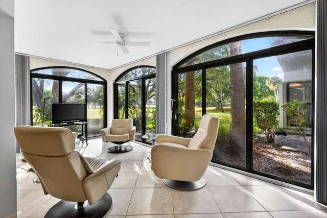 Jonathan's Landing Jupiter FL Unit 110 photo 9