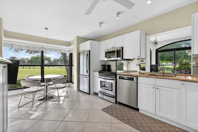 Jonathan's Landing Jupiter FL Unit 110 photo 11