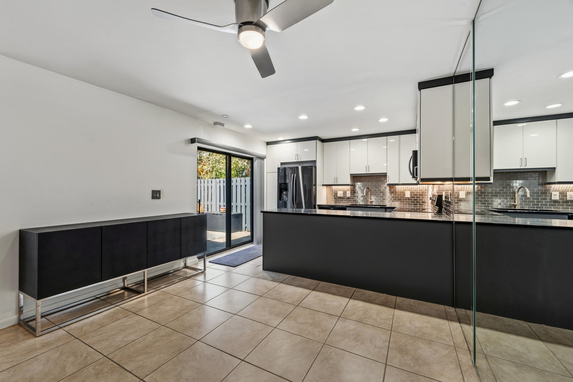 Residence photo 11