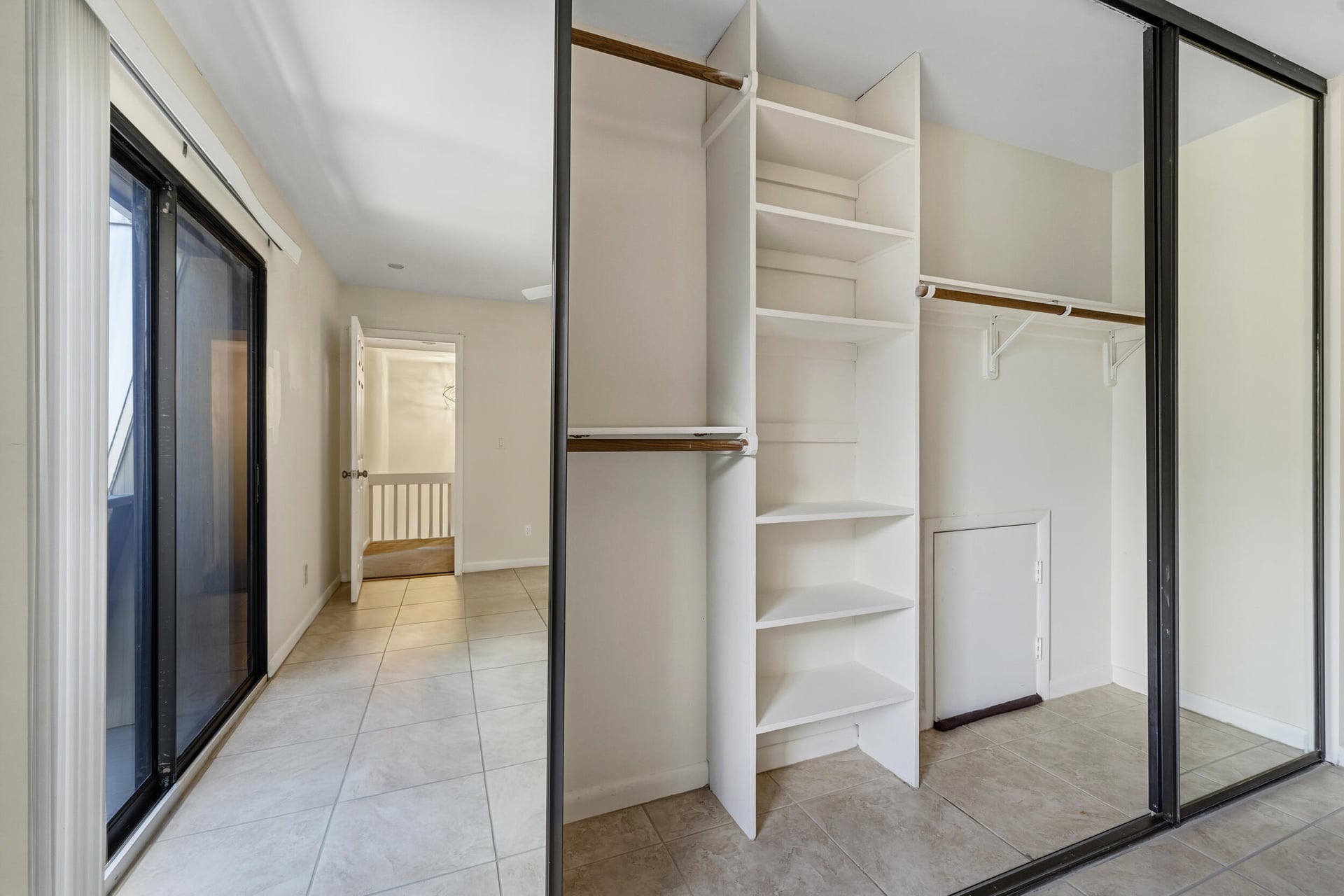 Residence photo 19