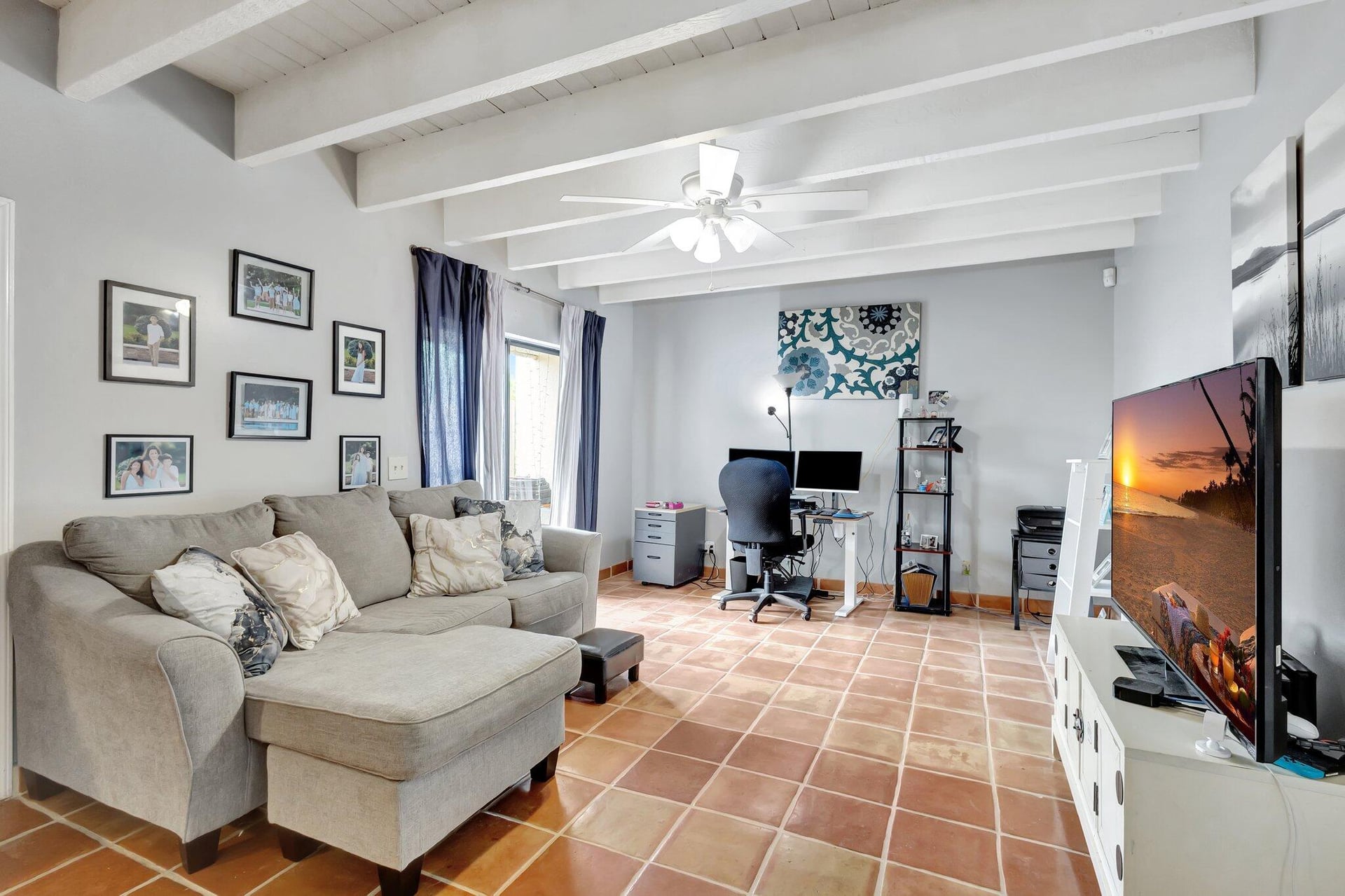 Residence photo 4