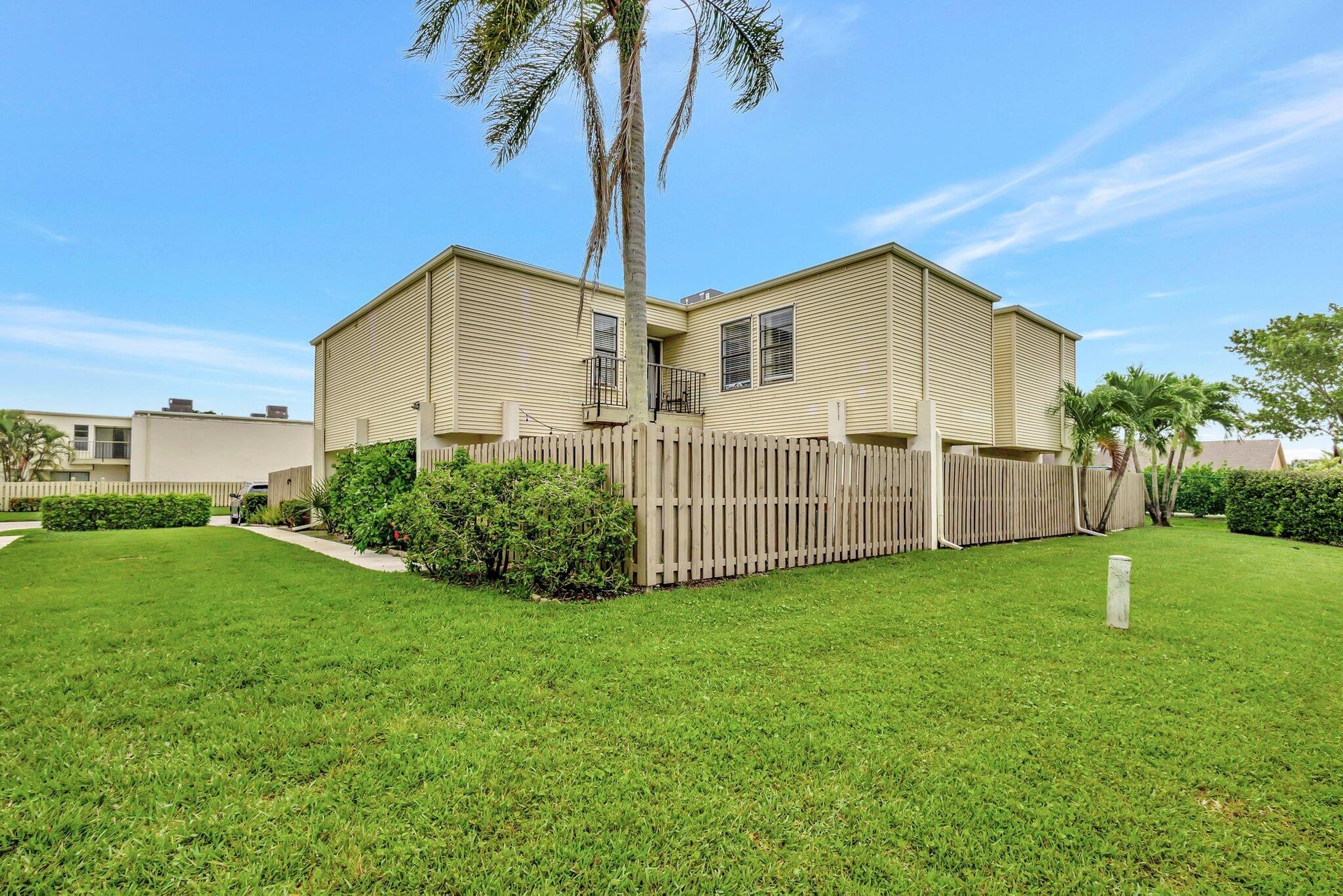 Residence photo 29