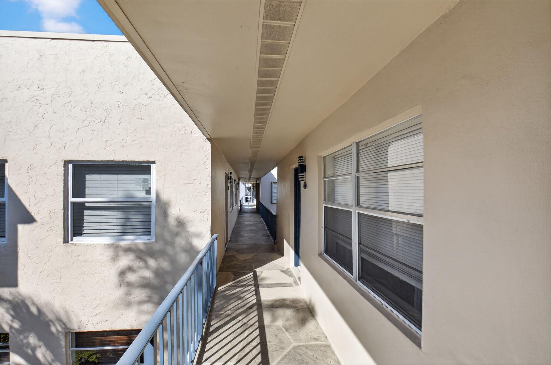 Residence photo 10