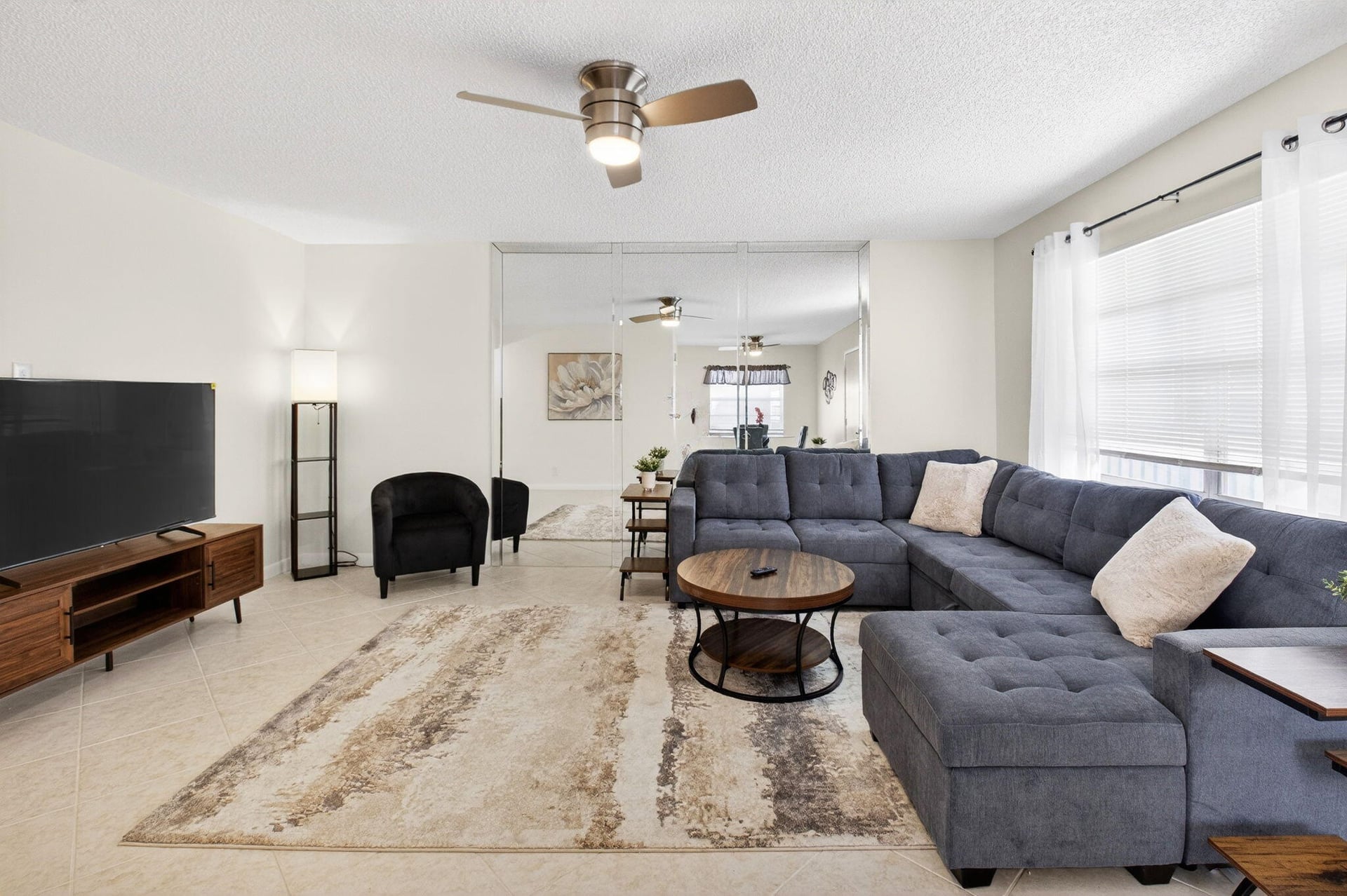 Residence photo 18