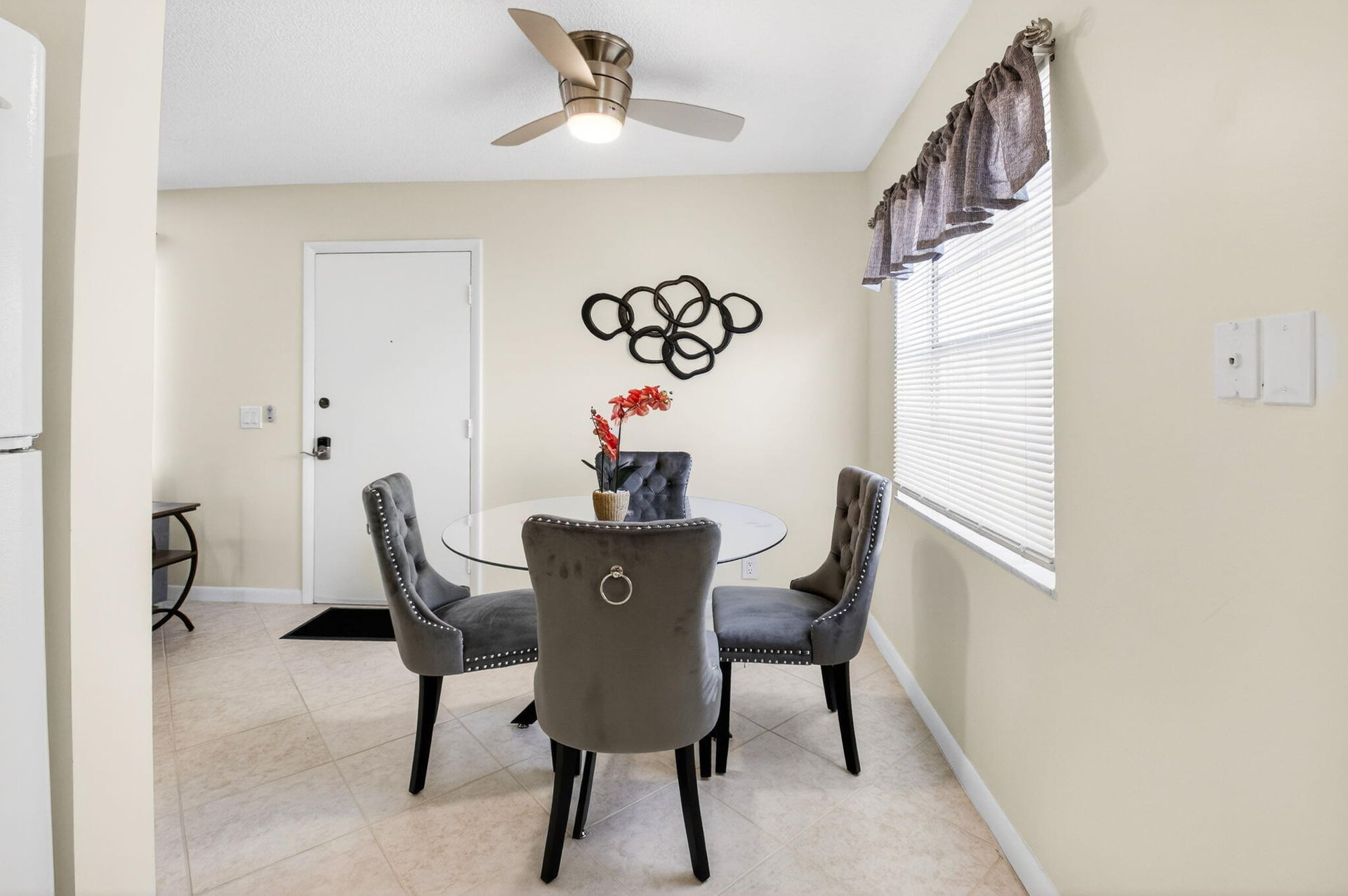 Residence photo 22