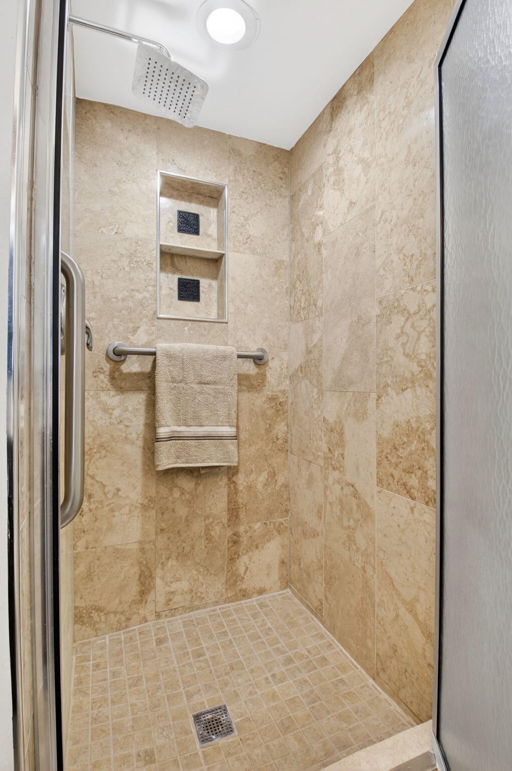 Residence photo 34