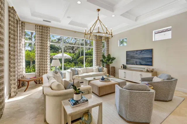 Old Palm Golf Club Residence photo 18