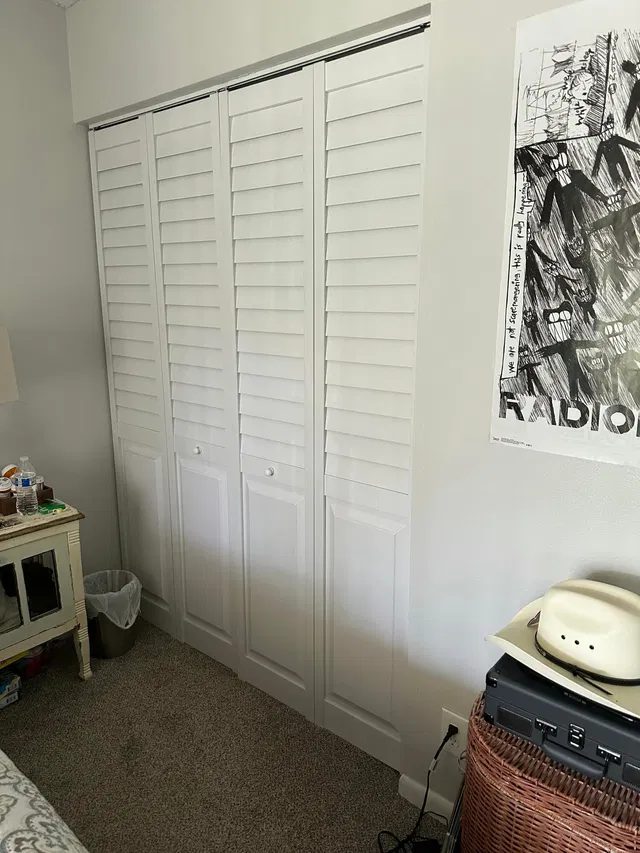 Unit H photo 17