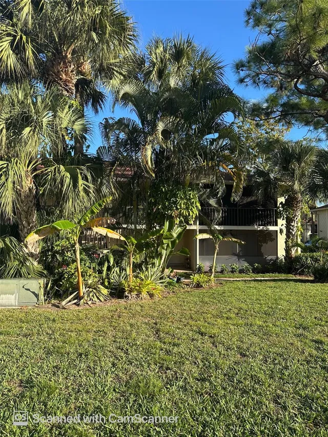 Unit H photo 19