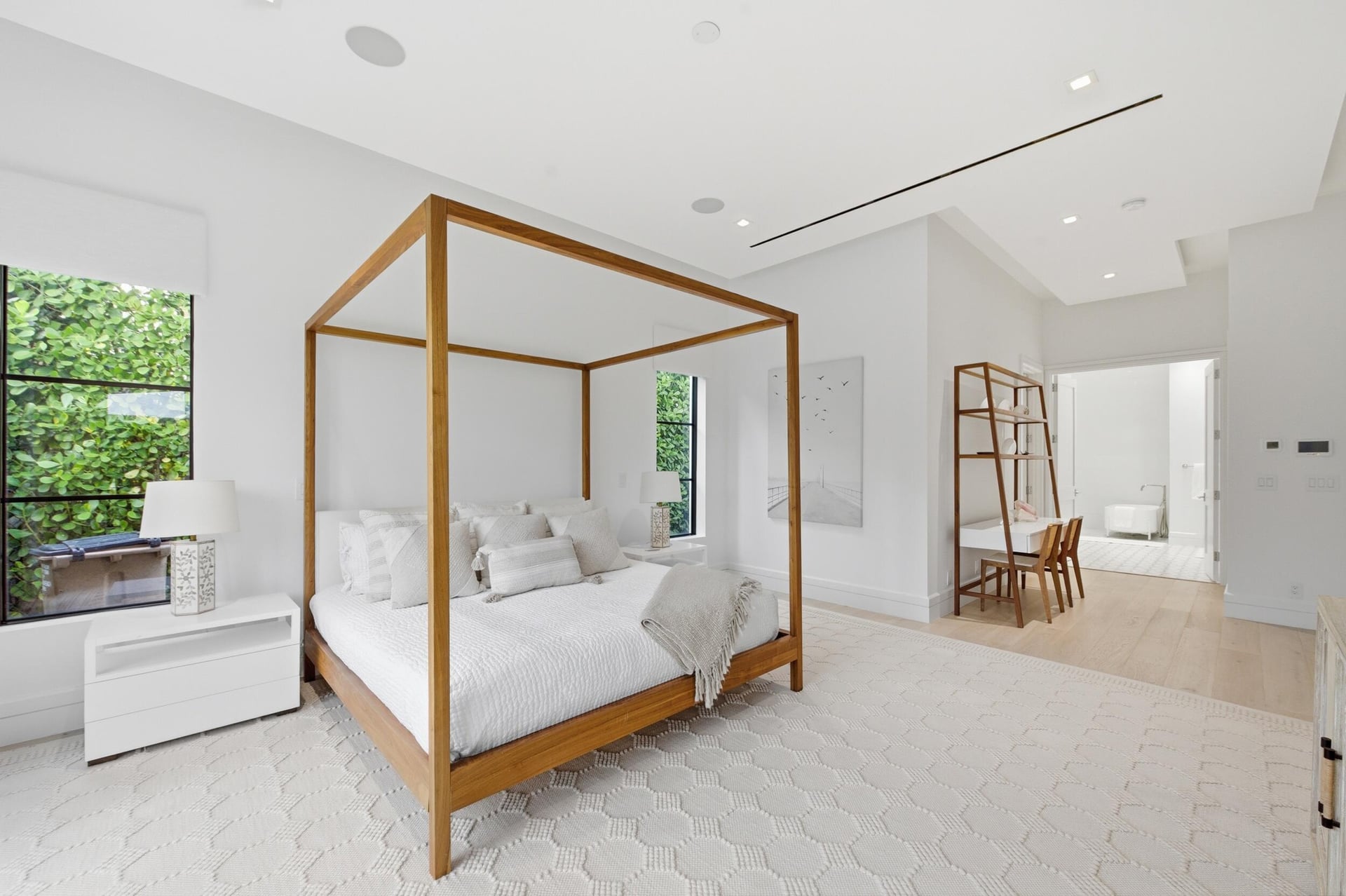 SoSo West Palm Beach Residence photo 17