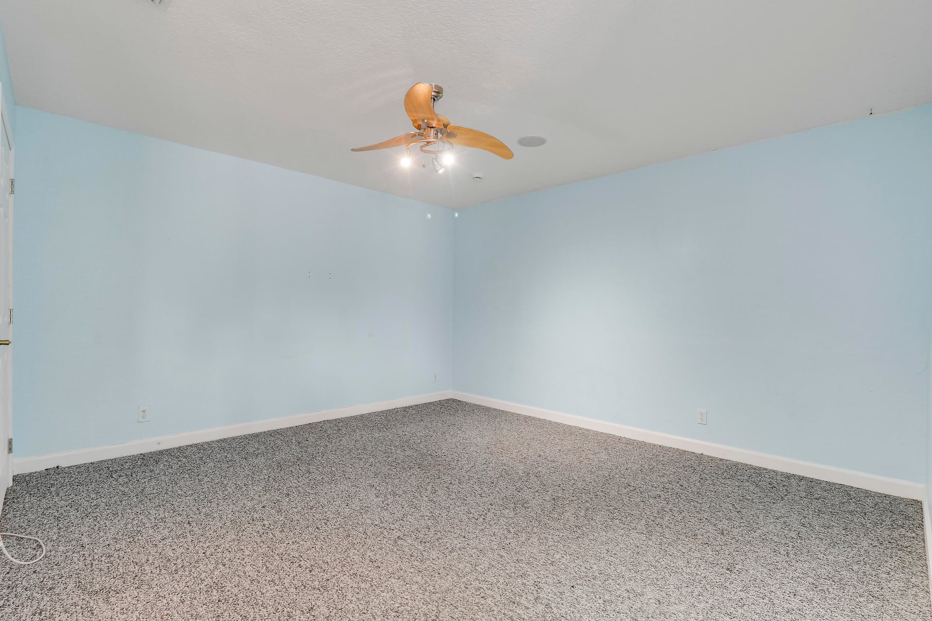  Residence photo 56