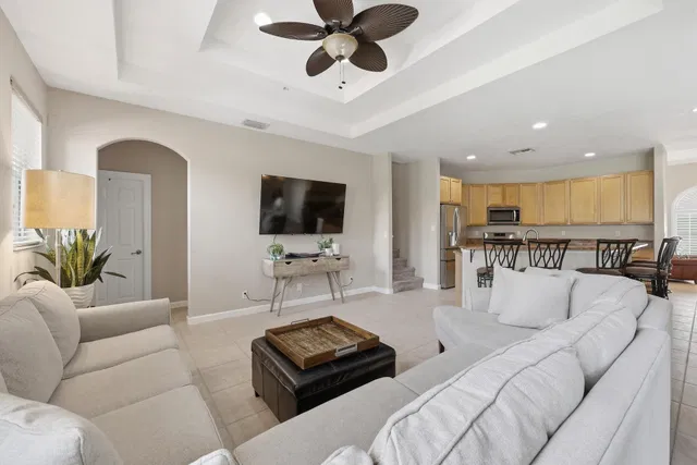  Residence photo 11