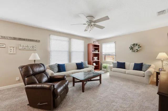  Residence photo 21