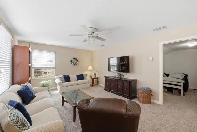  Residence photo 22