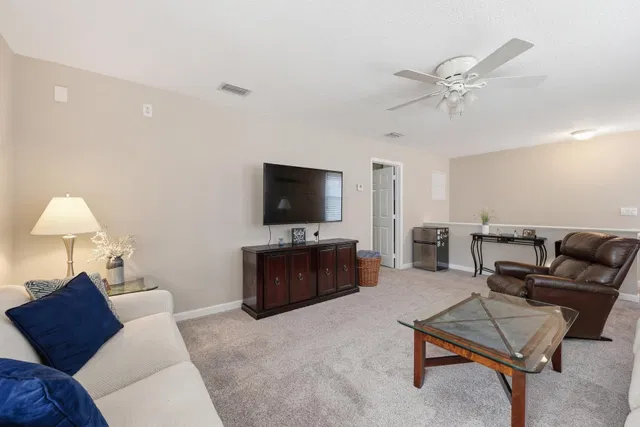  Residence photo 23