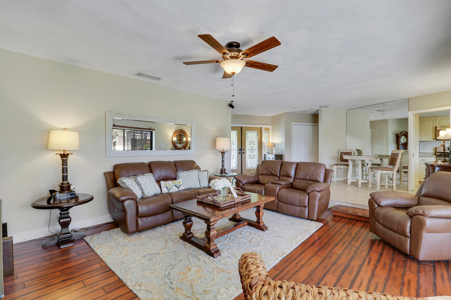 Residence photo 28