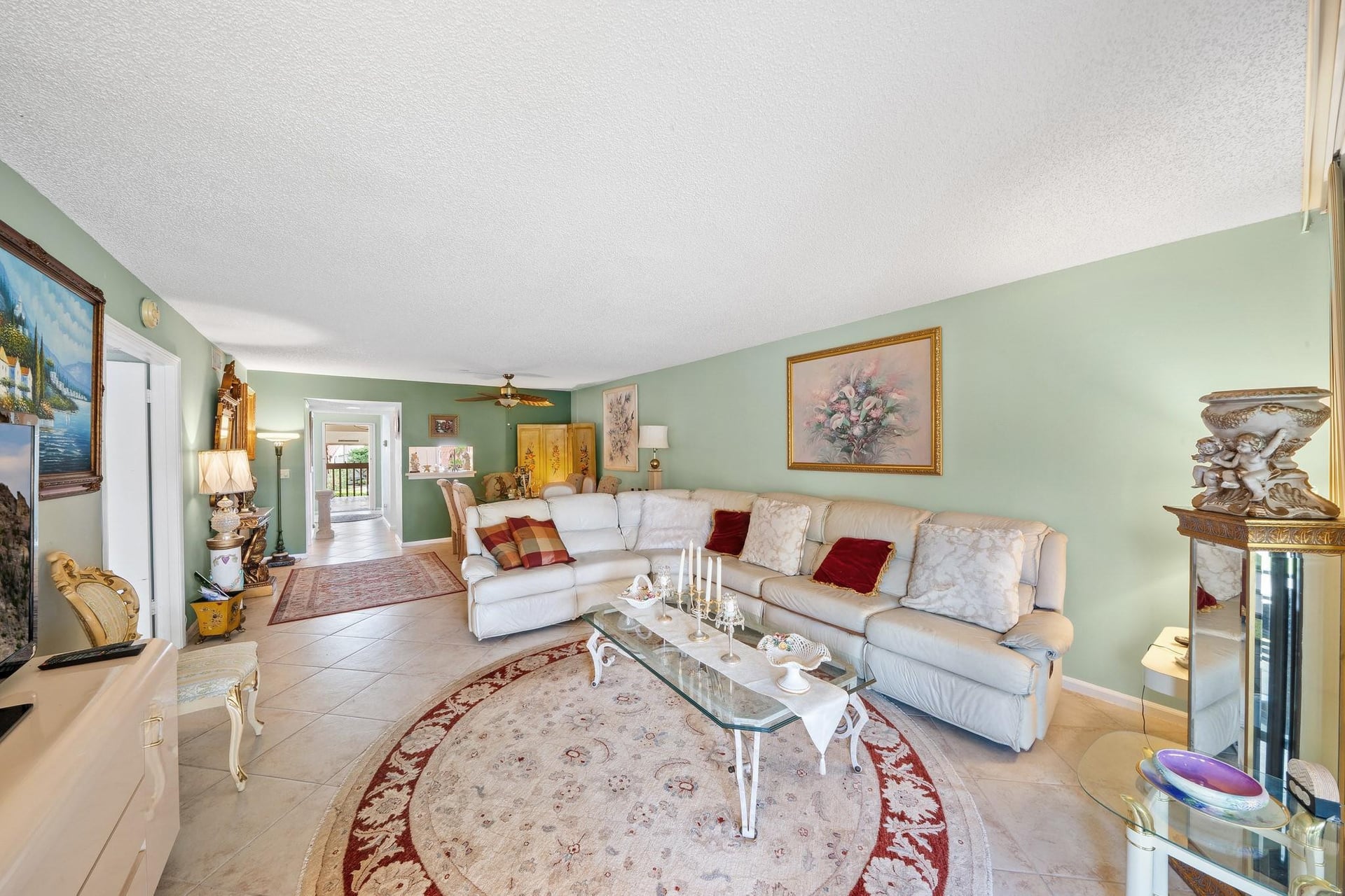 Unit 203 photo 15