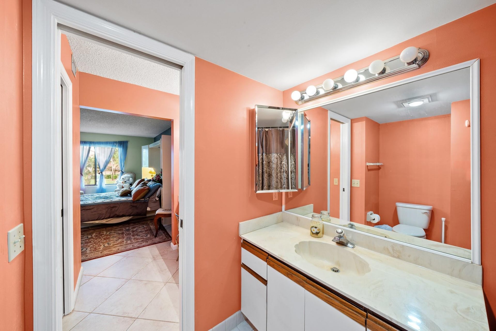 Unit 203 photo 24