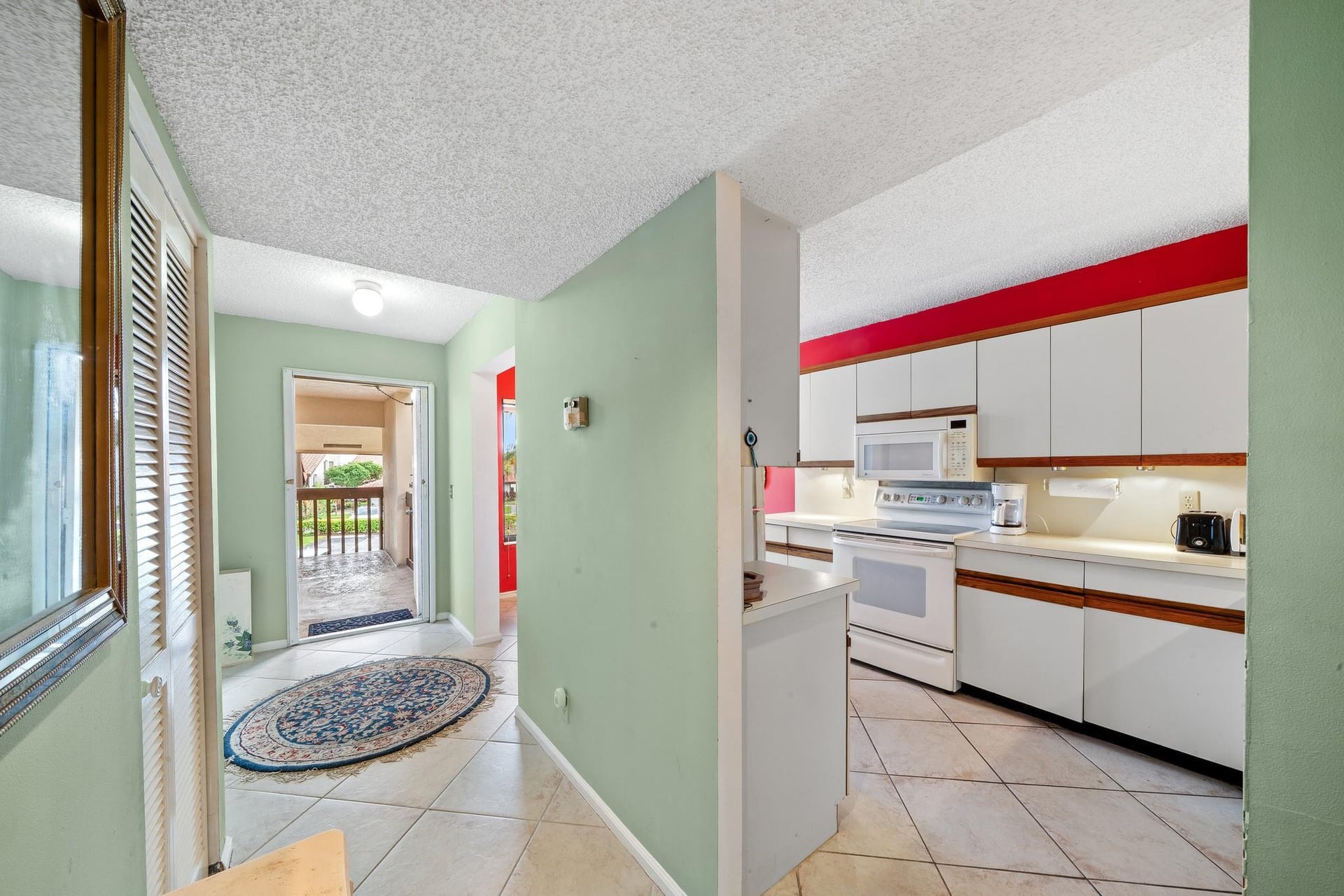 Unit 203 photo 27