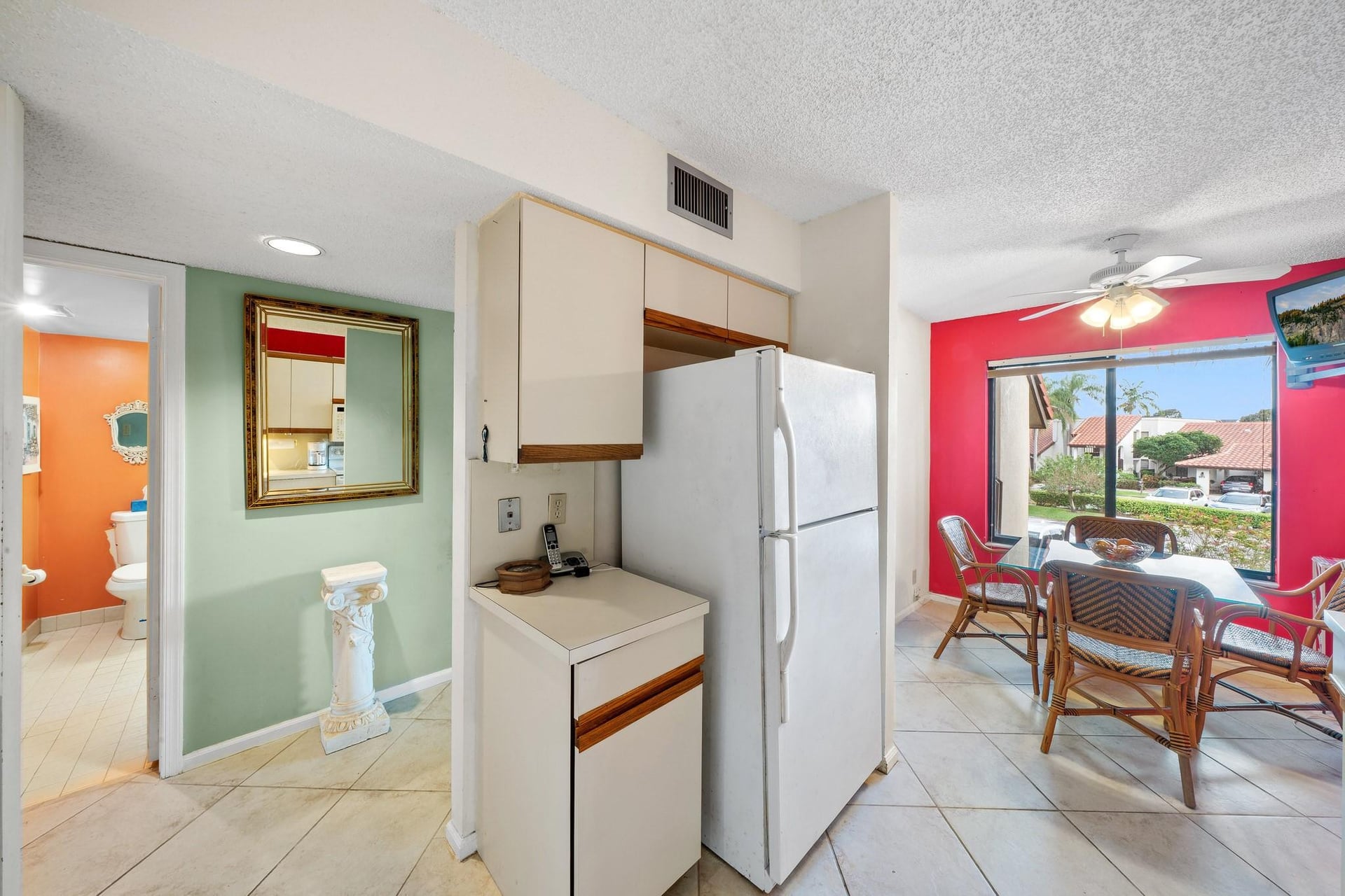 Unit 203 photo 30