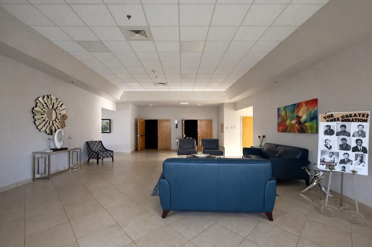 Unit 203 photo 50