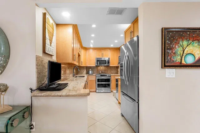 The Patrician of Palm Beach Unit 5010 photo 18