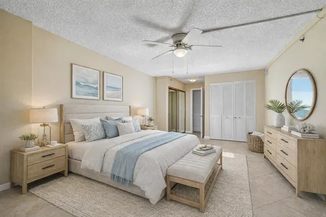 Unit 207 photo 18