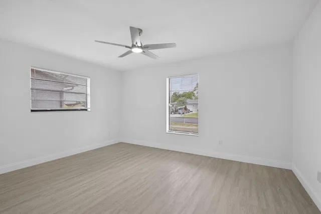  Residence photo 13