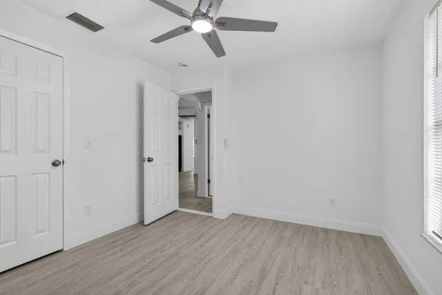  Residence photo 23