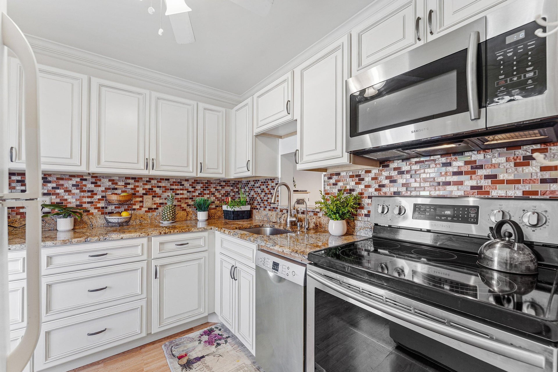  Unit 202 photo 8