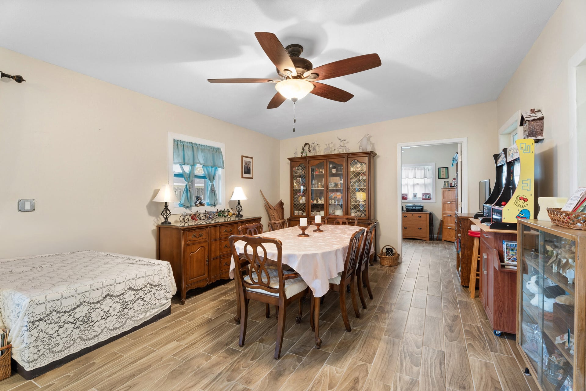  Residence photo 9