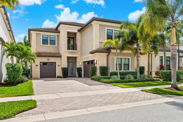 Boca Bridges Residence photo 2