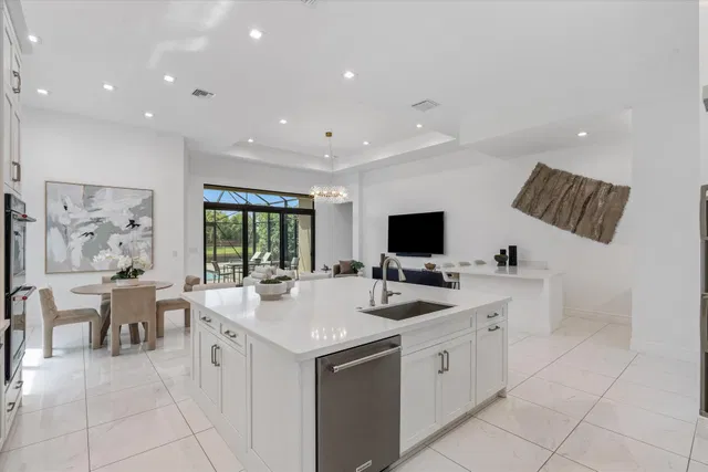 Boca Bridges Residence photo 11