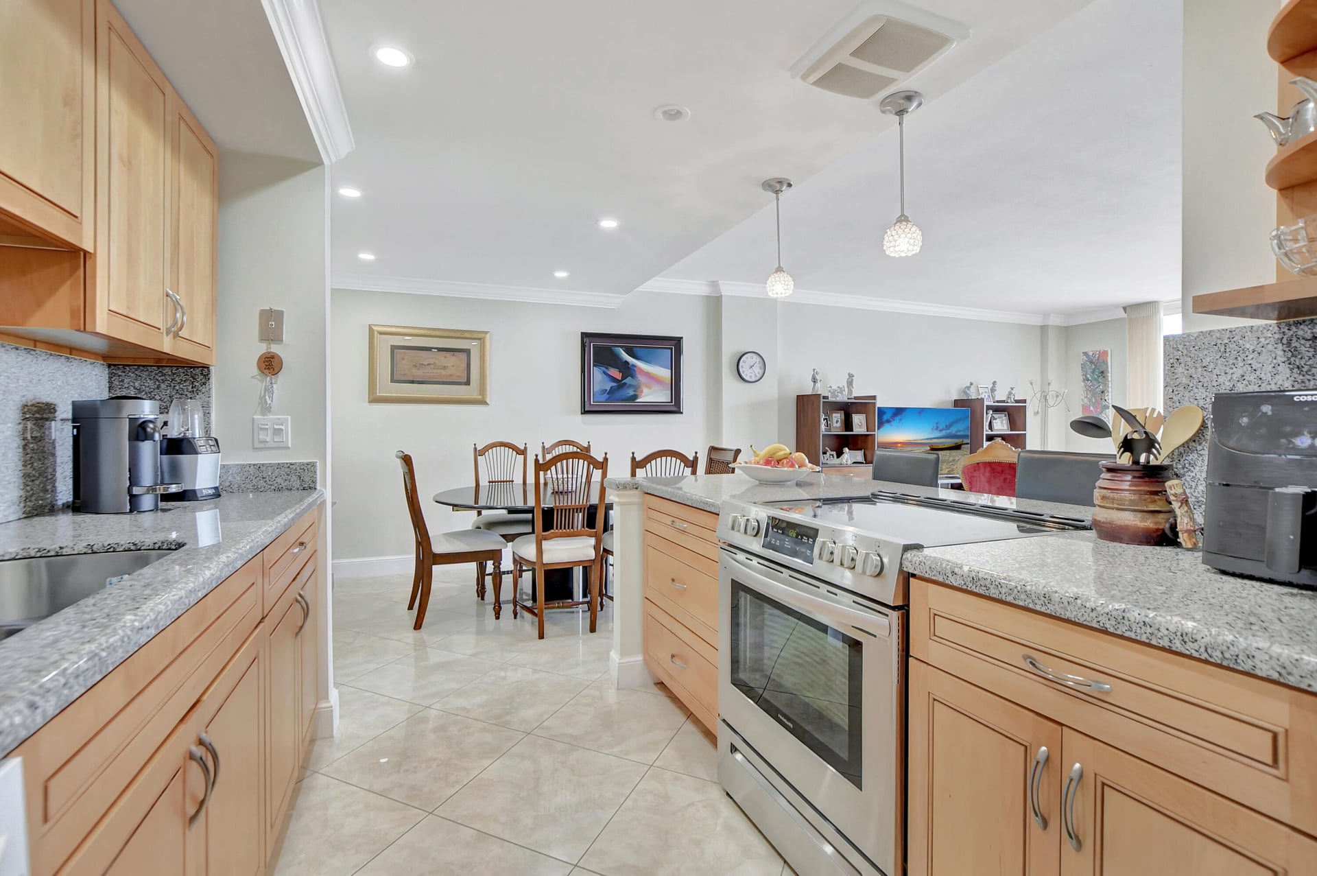 Boca Towers Unit 1405e photo 14
