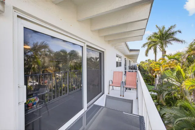 4001 S Ocean South Palm Beach Unit 308 photo 13