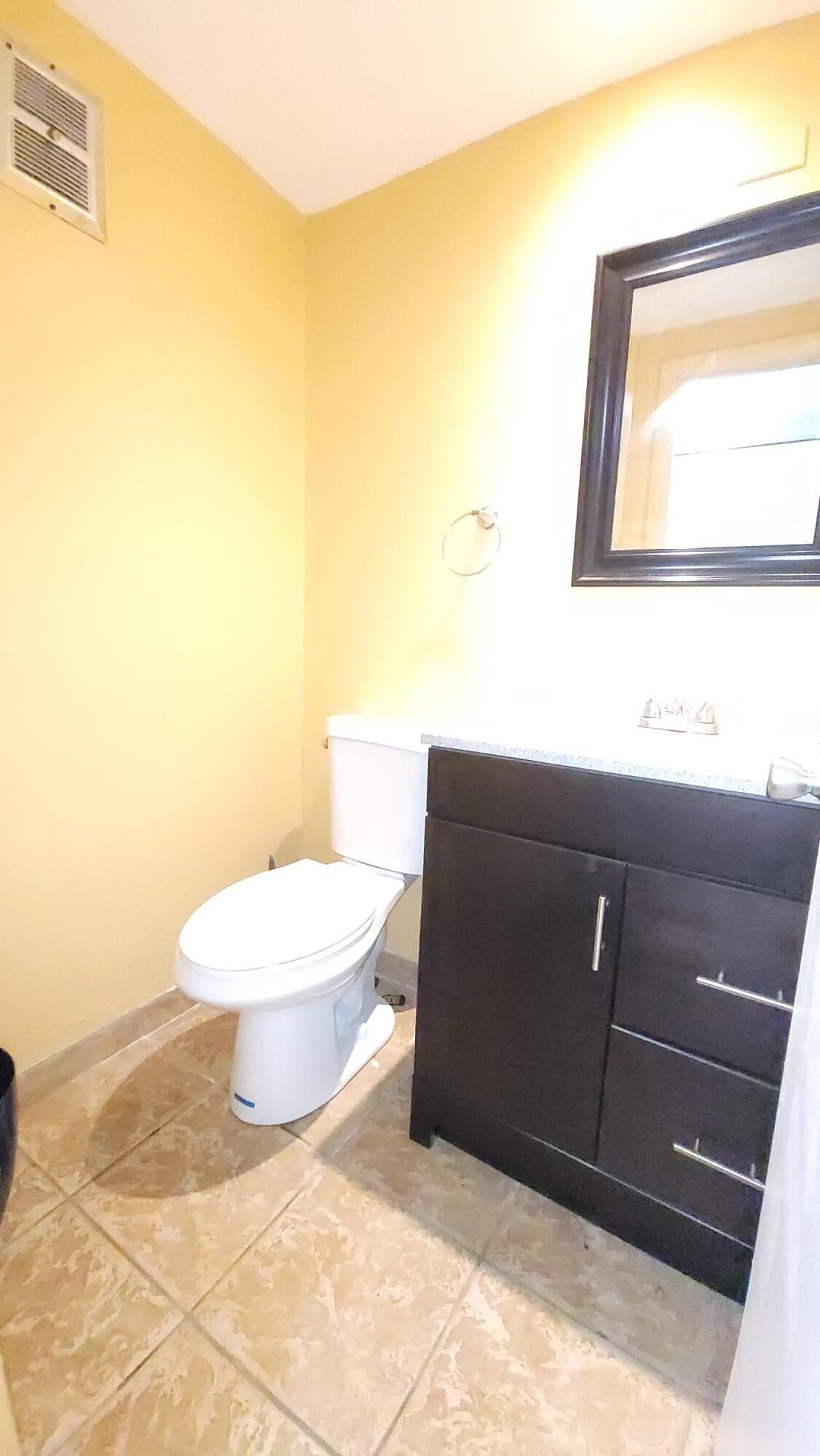 Residence photo 11