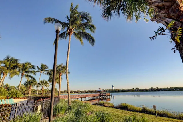 Evergrene Palm Beach Gardens Residence photo 38
