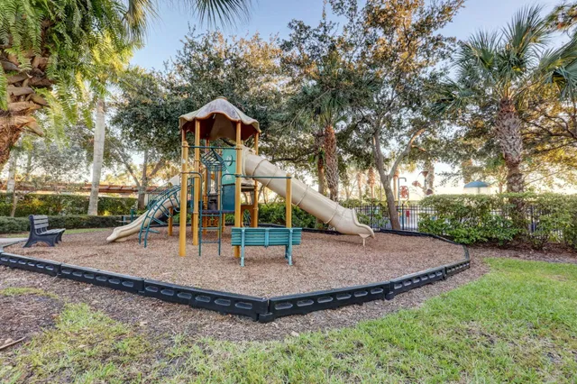Evergrene Palm Beach Gardens Residence photo 39
