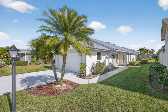 Residence photo 5
