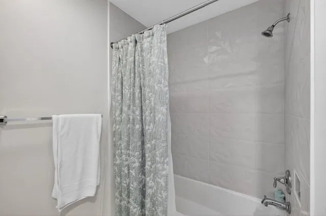Residence photo 43
