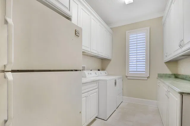 Residence photo 22