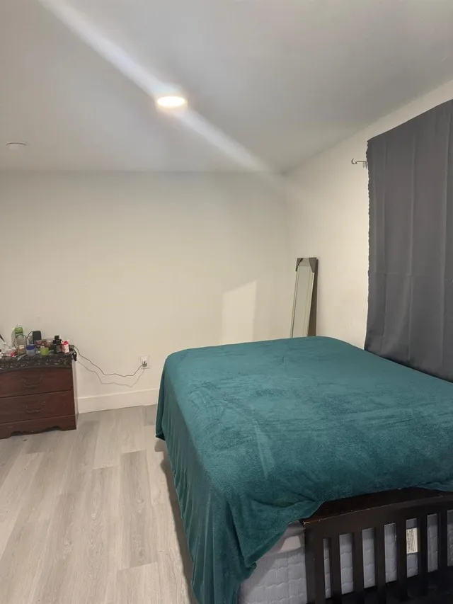 Residence photo 5