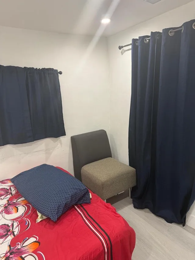 Residence photo 6